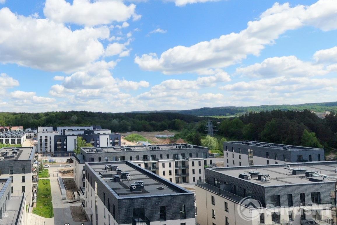 IŠNUOMOJAMAS UŽ GERĄ KAINĄ KOMFORTABILUS DVIEJŲ KAMBARIŲ BUTAS LAZDYNĖLIUOSE, Lazdynėlių g