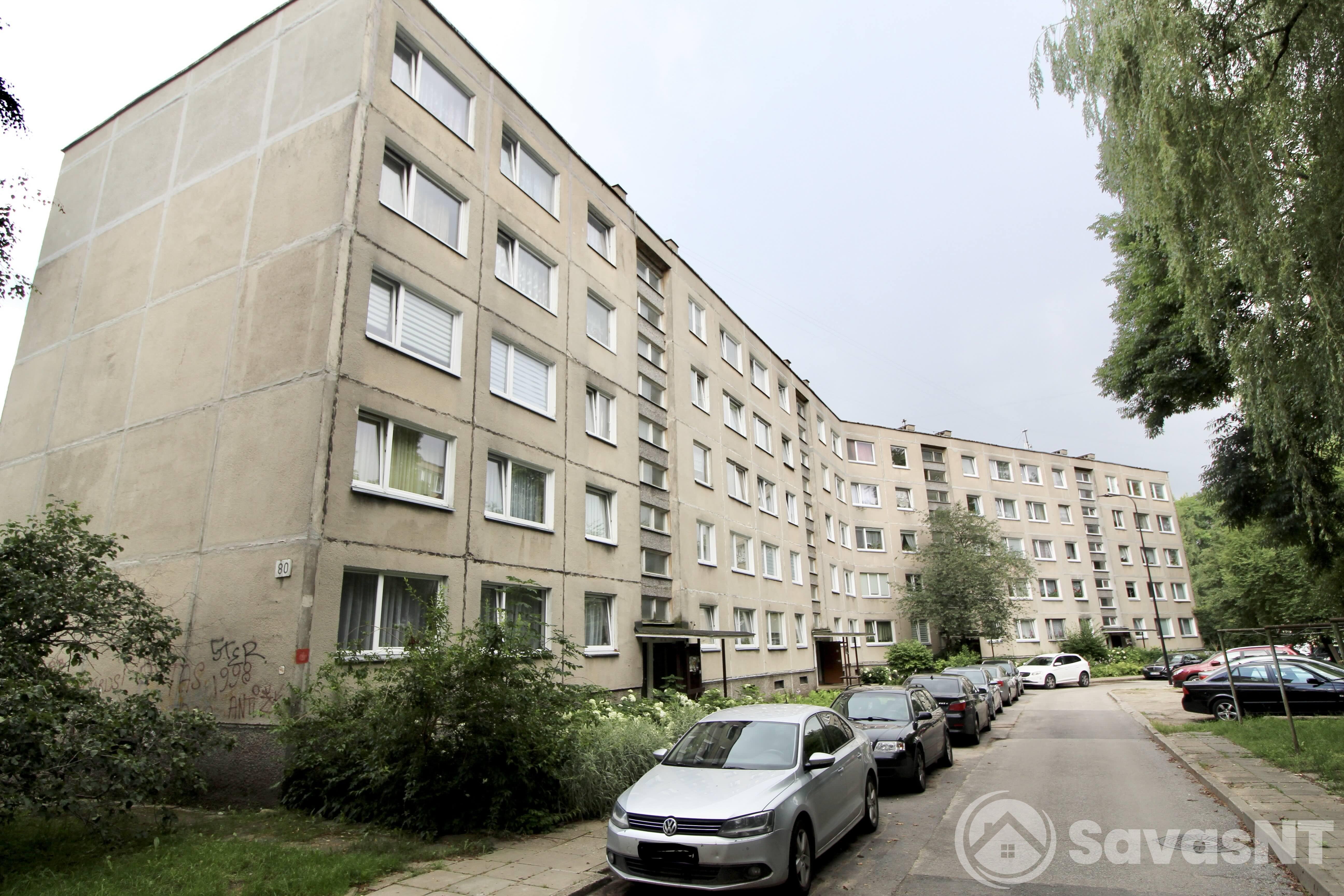 Parduodamas 2 kambarių butas Architektų g.