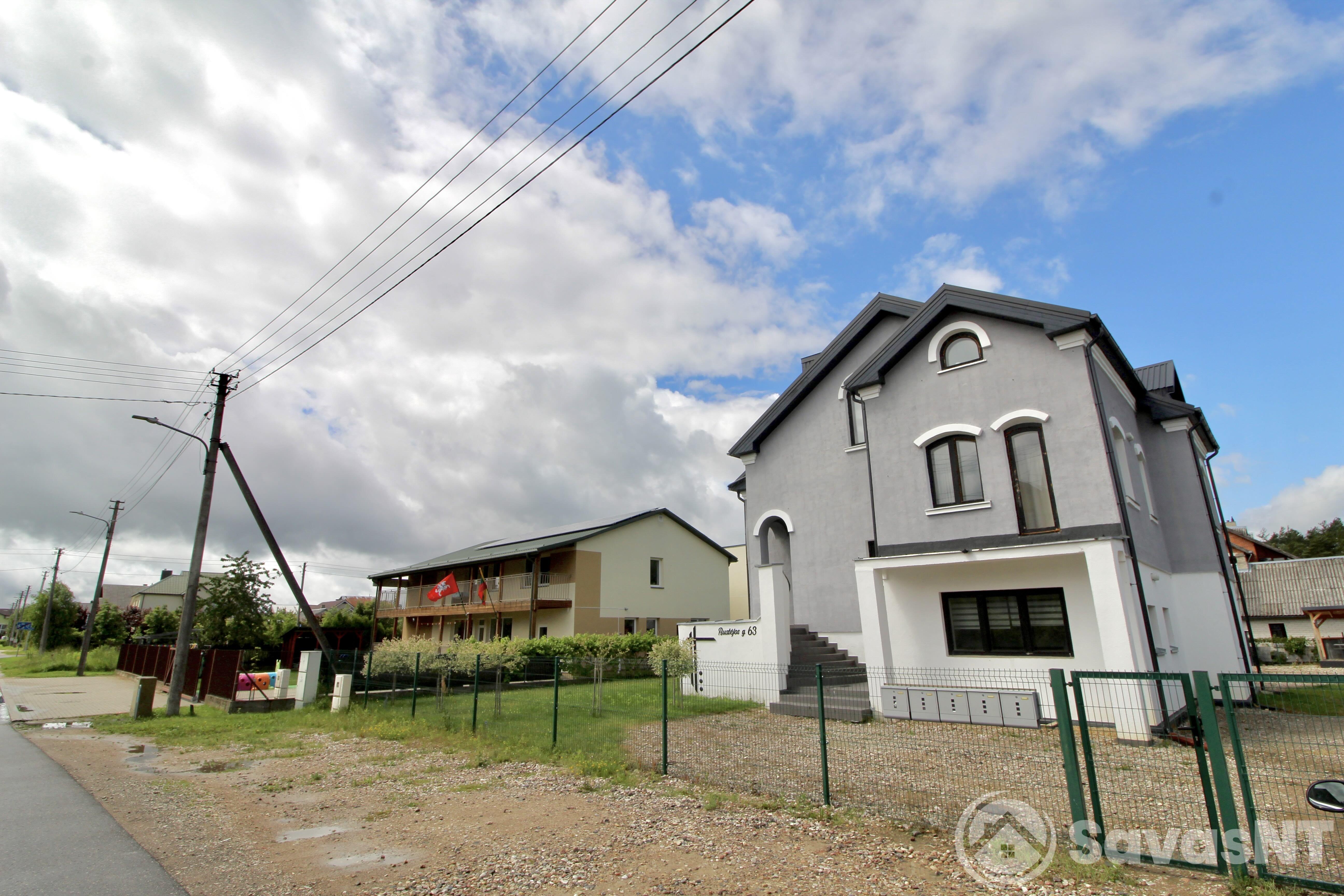 Nuomojamas dviejų kambarių butas Austėjos gatvėje