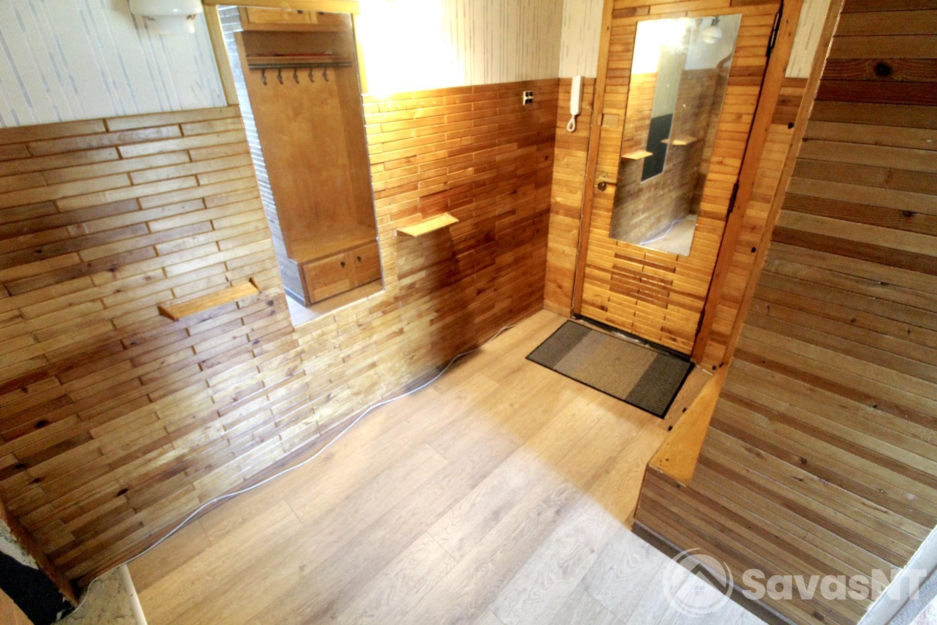 Nuomojamas trijų kambarių butas Fabijoniškių gatvėje