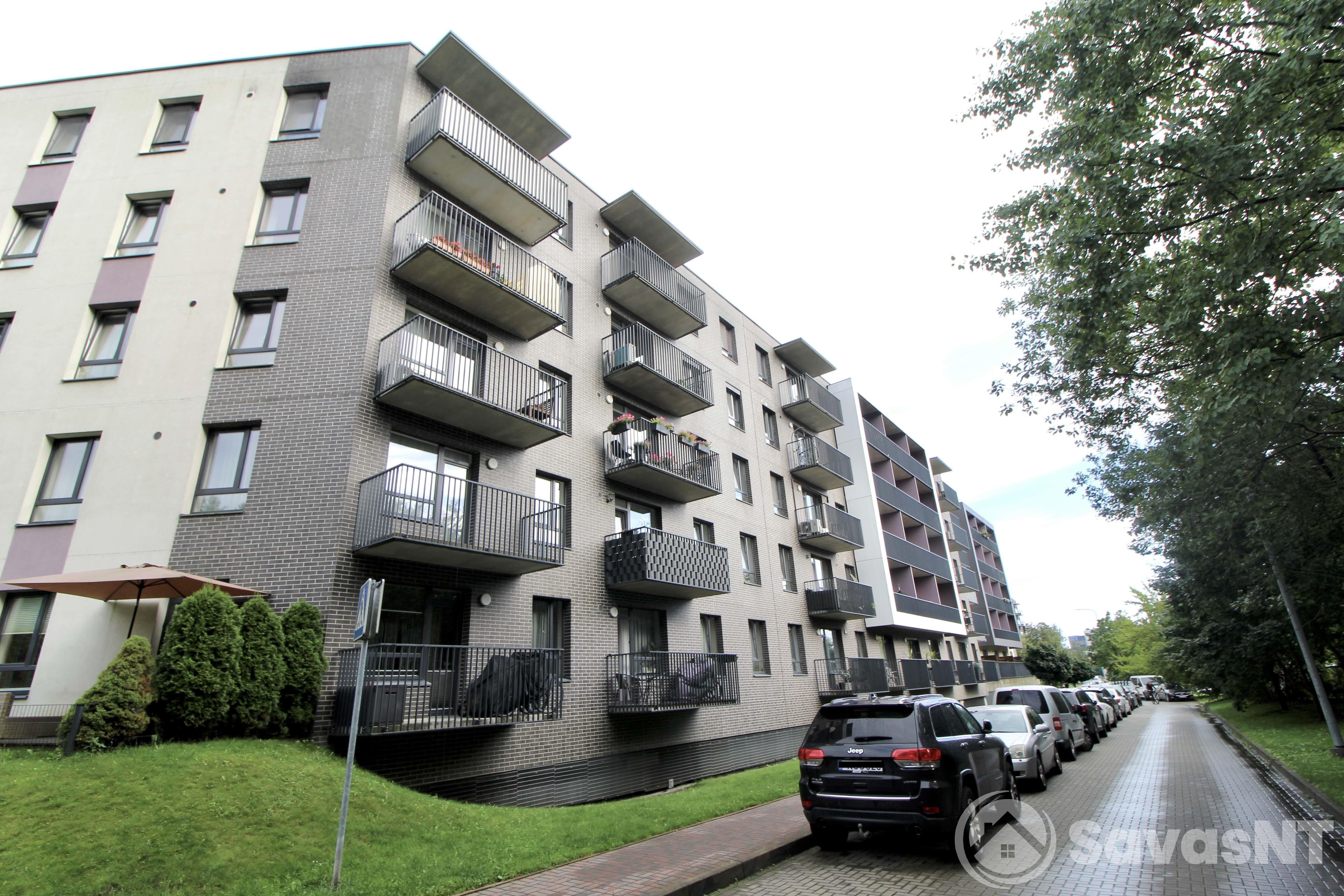 Nuomojamas 1 kambario butas Linkmenų g.