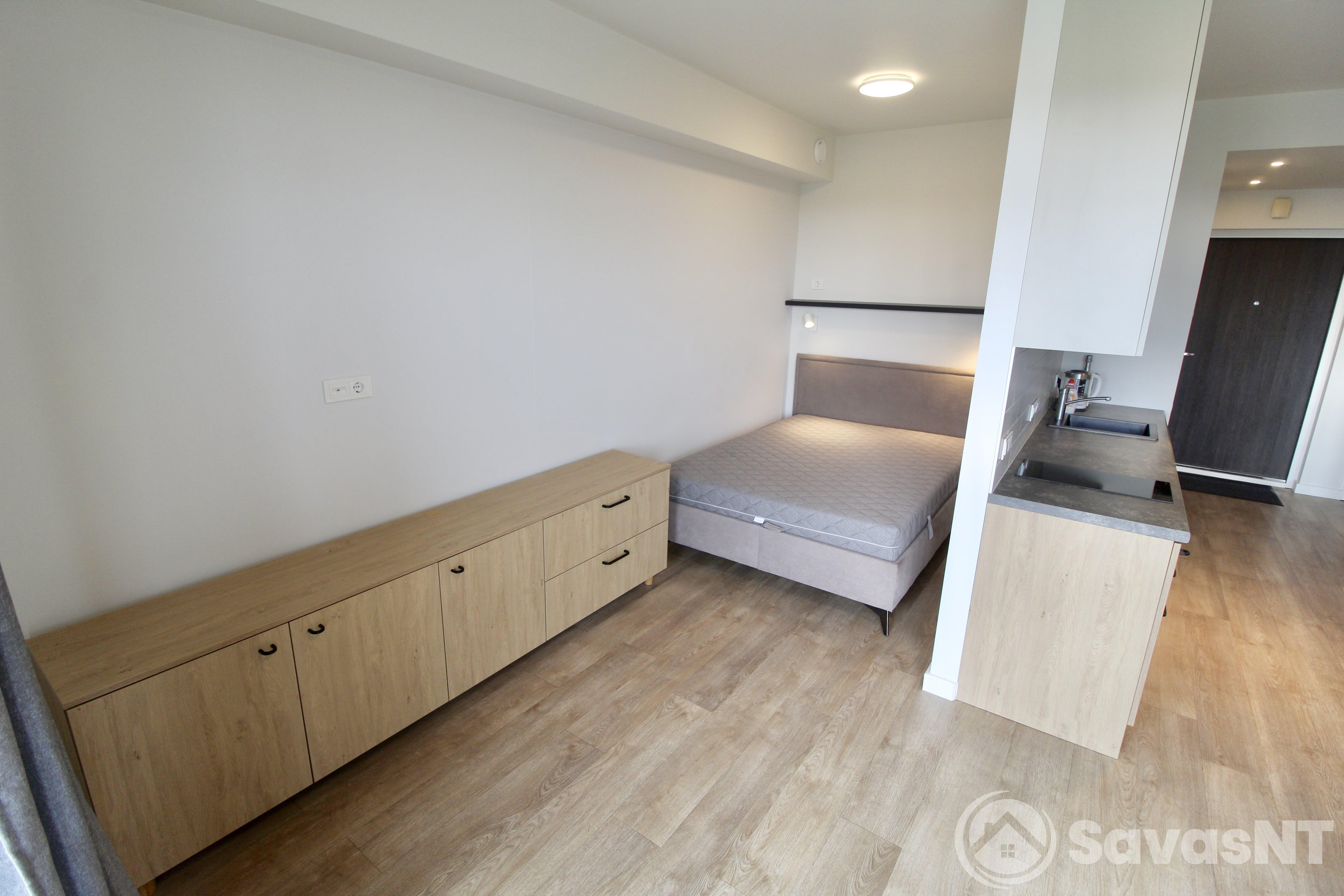 Nuomojamas 1,5 kambario butas Linkmenų g.