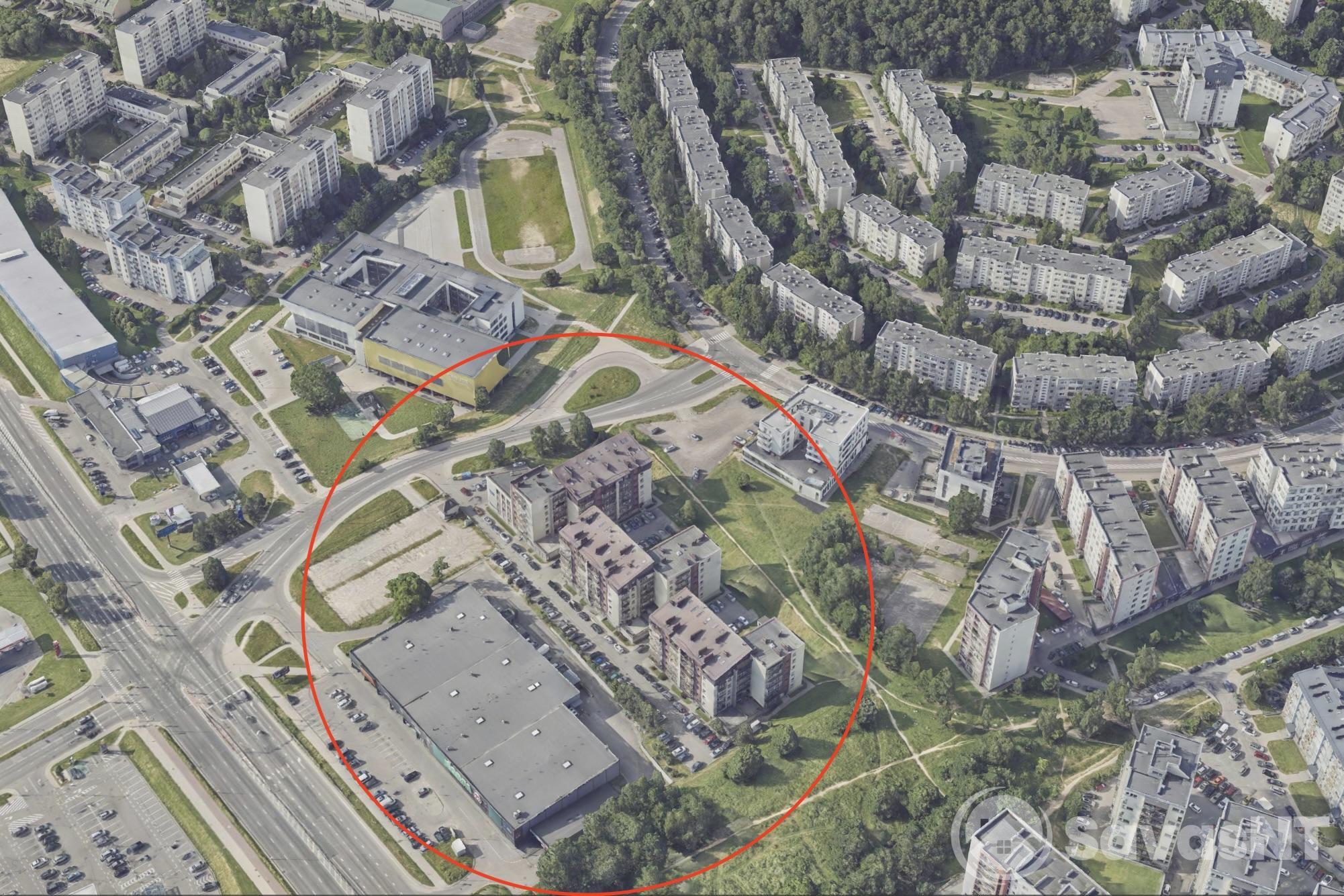 Nuomojamas 3 kambarių butas Ukmergės gatvėje