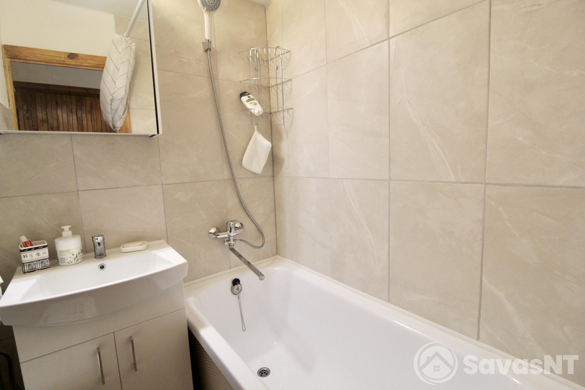 Nuomojamas 2 kambarių butas V.Vaitkaus gatvėje