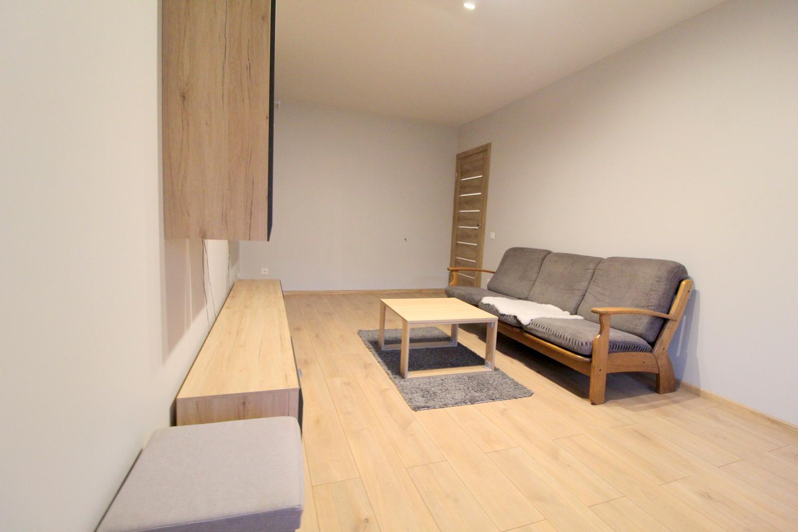 Nuomojamas 2k. butas, Žirmunų g.