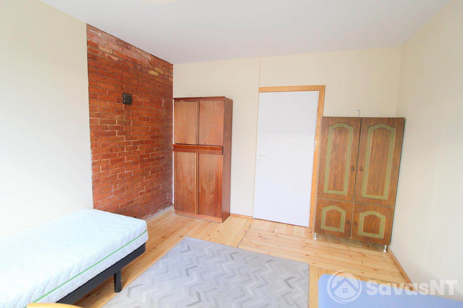 3 atskirų kambarių butas Balsiuose