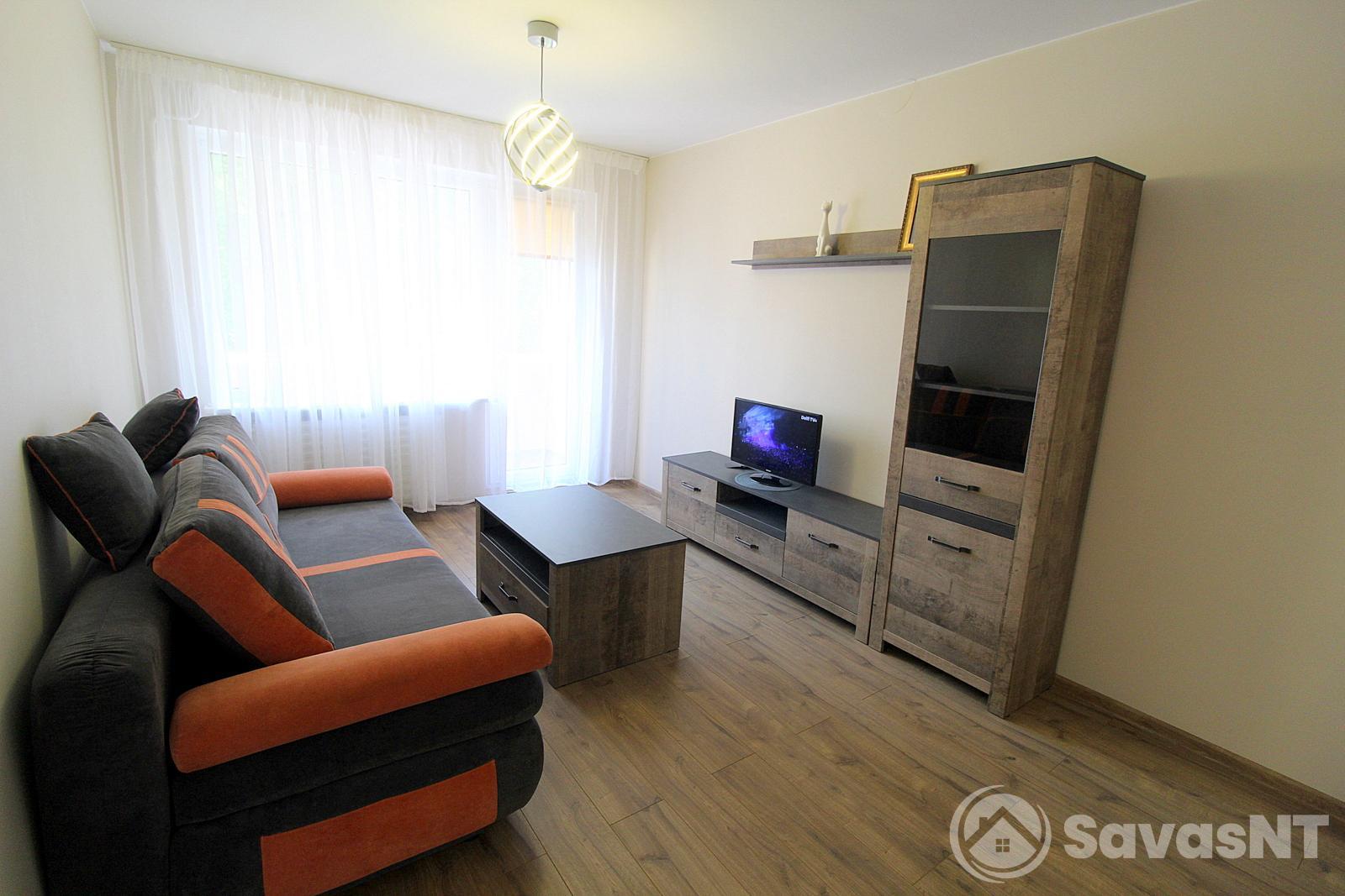 Nuomojamas vieno kambario butas Baltupio g.