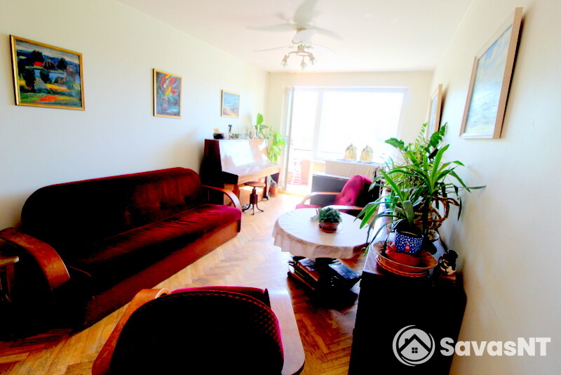 Nuomojamas kambarys 4 kambarių bute