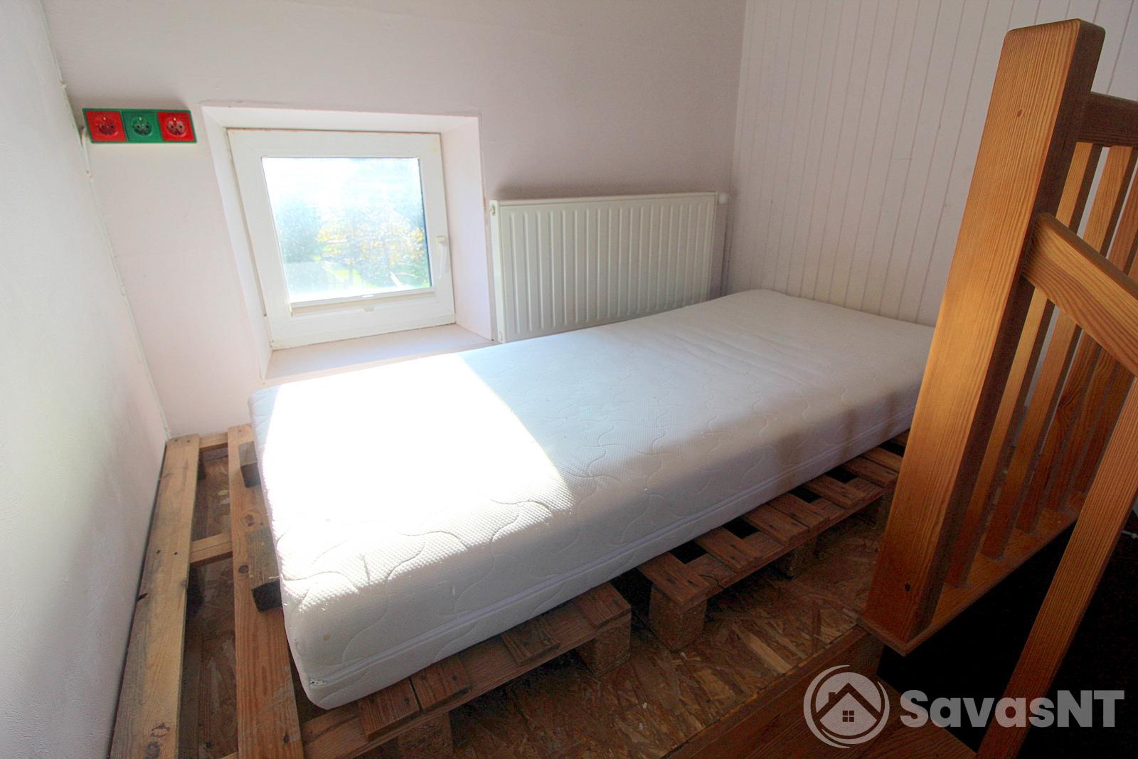 Butas/kotedžas su parkavimo vieta Lazdynėliuose, Pakalnučių gatvėje