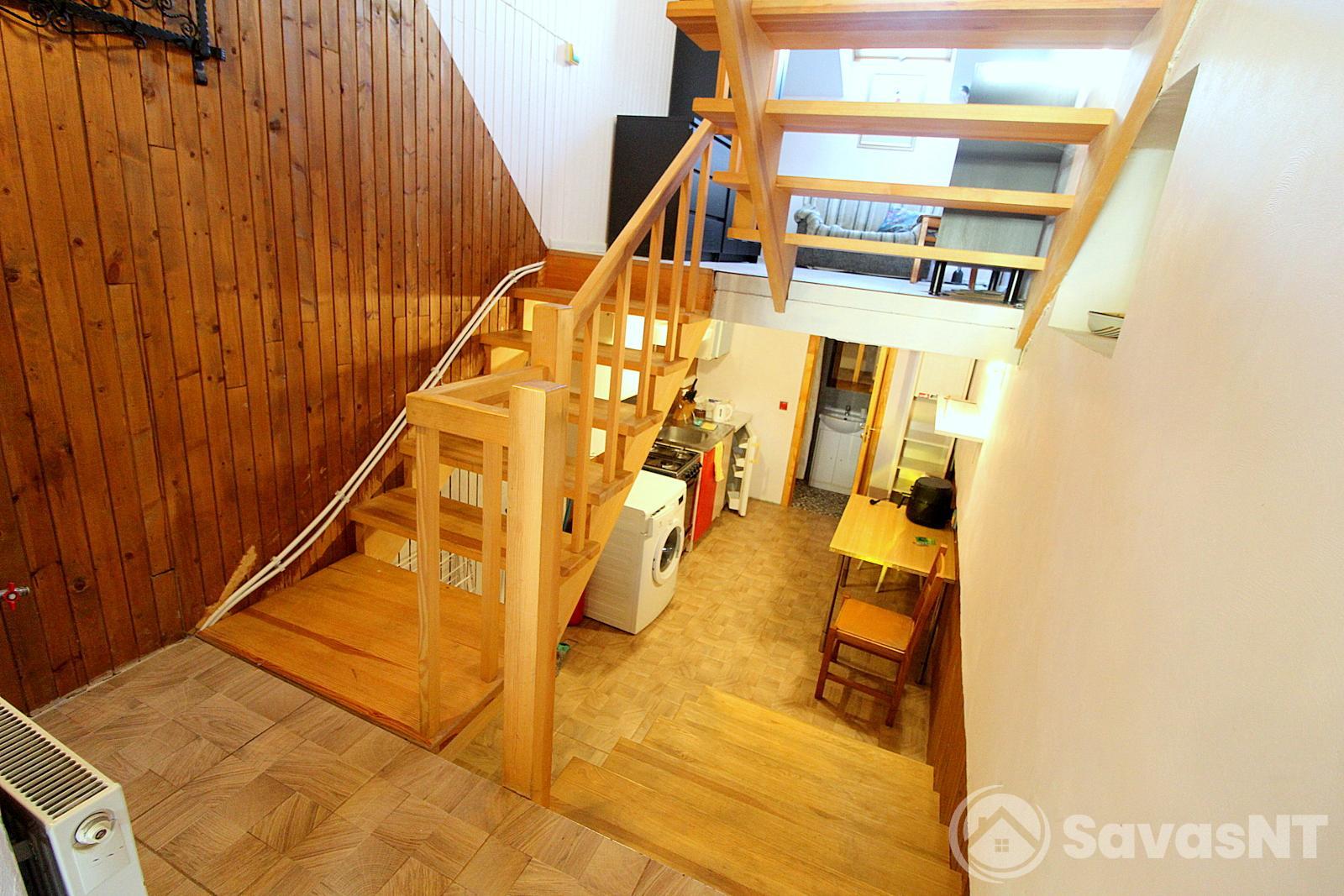 Butas/kotedžas su parkavimo vieta Lazdynėliuose, Pakalnučių gatvėje