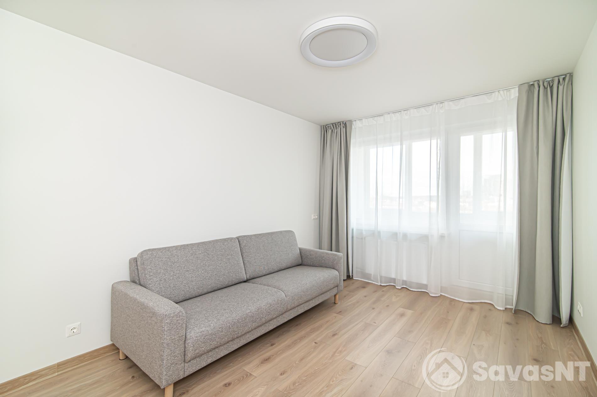 Trijų kambarių buto nuoma Rinktinės g.