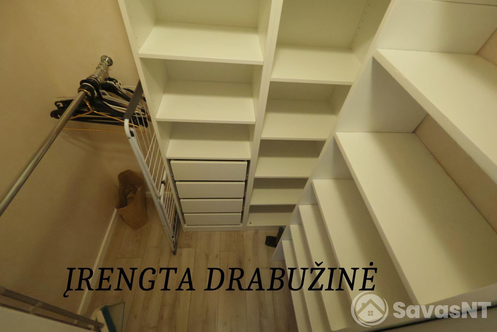 2 atskirų kambarių butas Rinktinės gatvėje