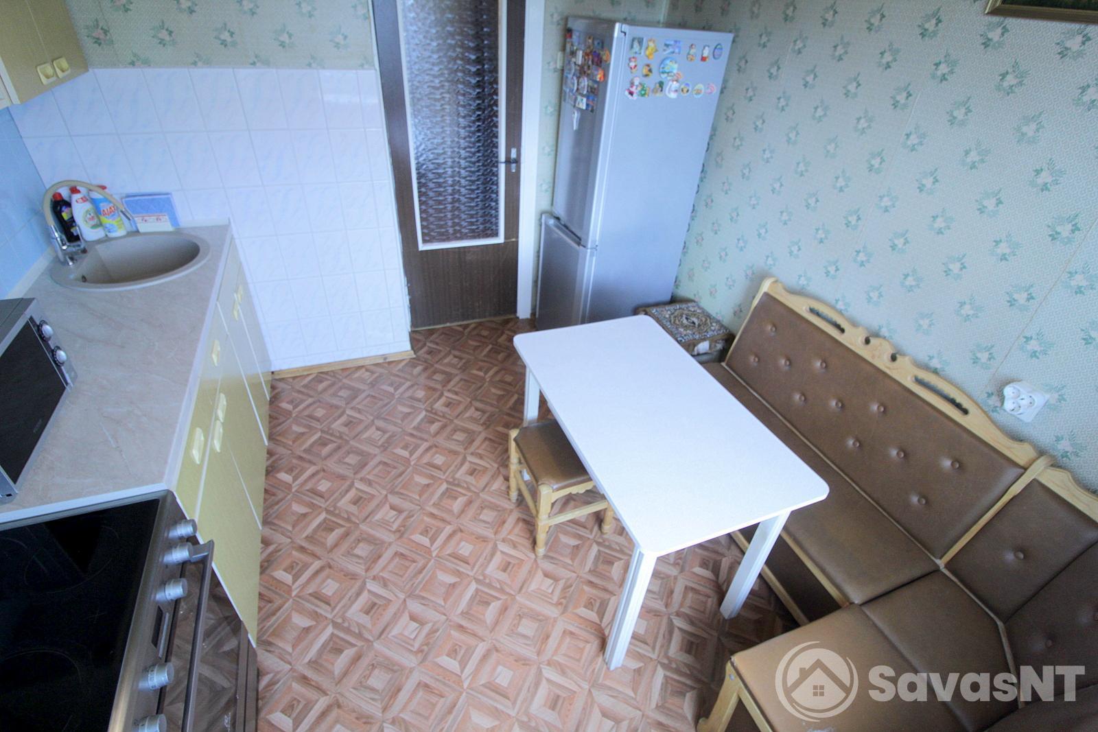 Justiniškėse, Taikos g. nuomojamas dviejų atskirų (nepereinamų) kambarių butas