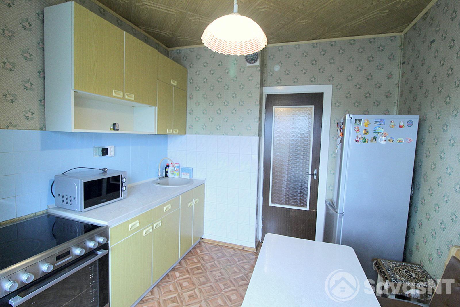 Justiniškėse, Taikos g. nuomojamas dviejų atskirų (nepereinamų) kambarių butas