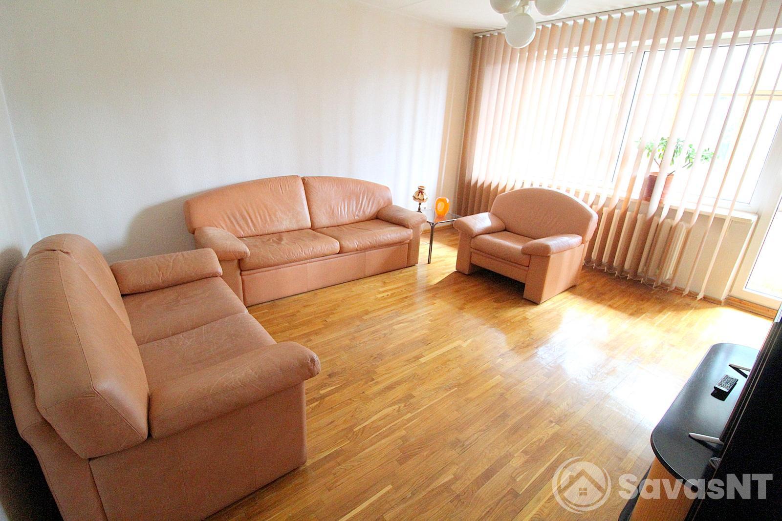 Senamiestyje, A. Vivulskio g. nuomojamas 4 (keturių) atskirų kambarių butas