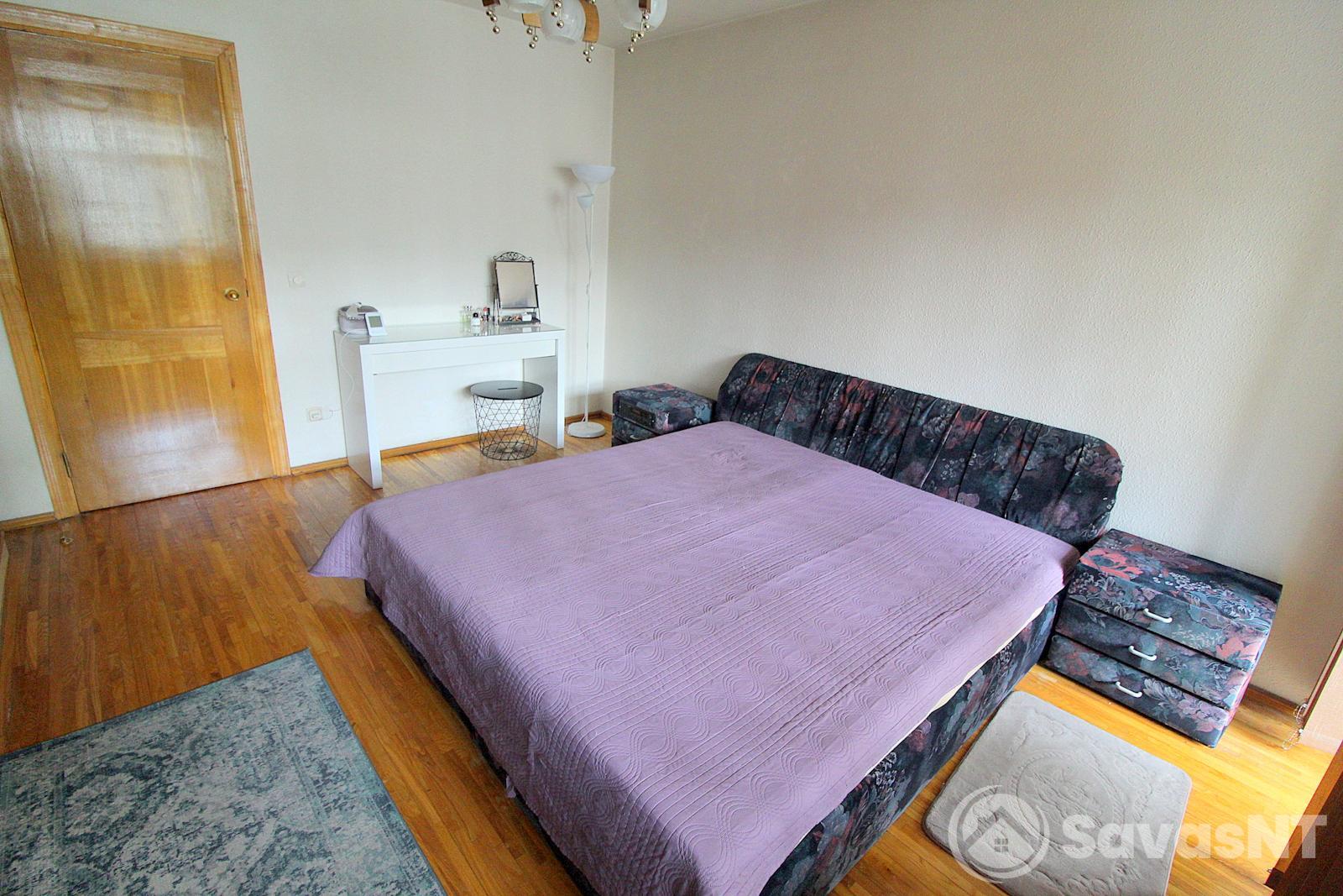 Senamiestyje, A. Vivulskio g. nuomojamas 4 (keturių) atskirų kambarių butas