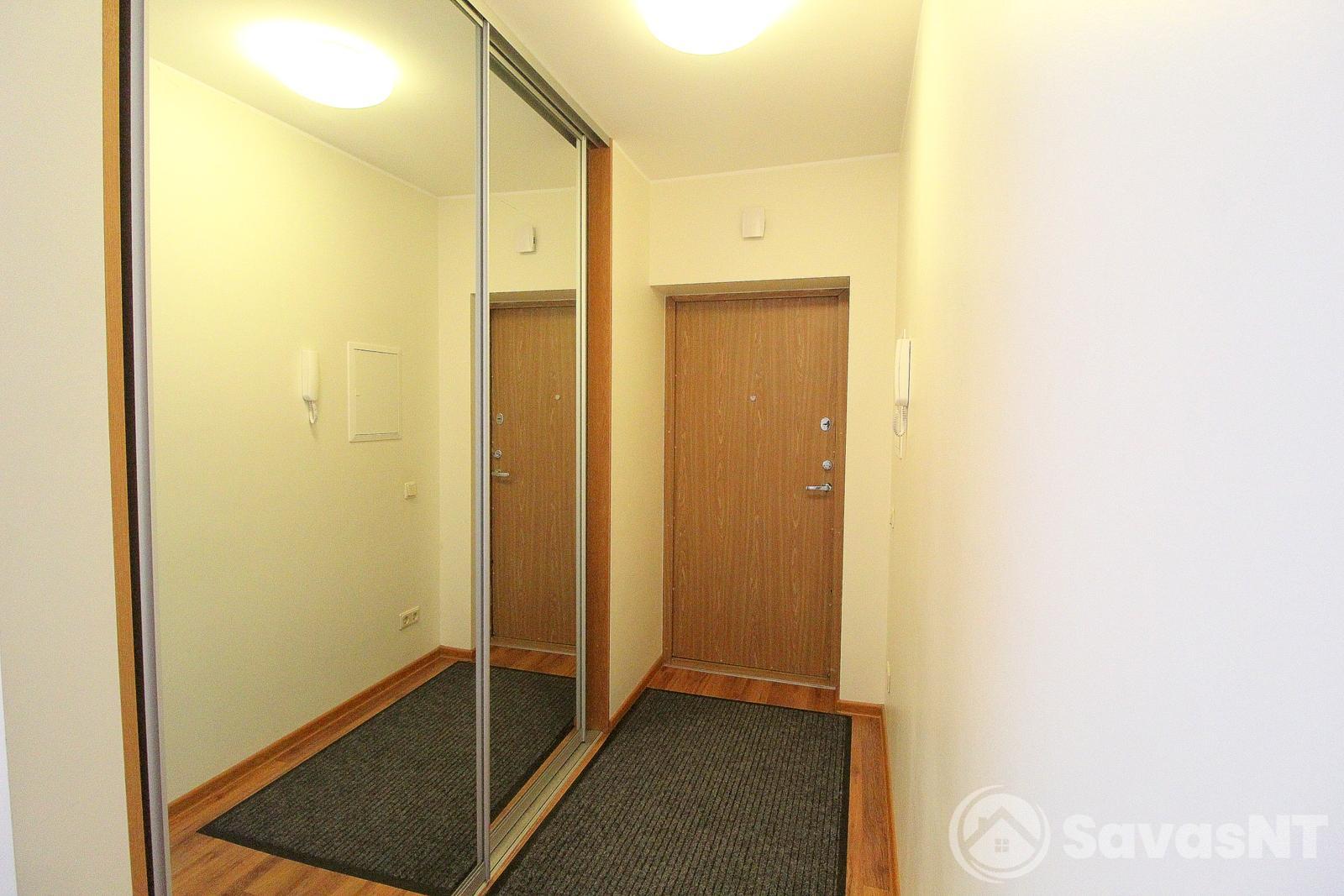 Nuomojamas dviejų kambarių butas Vėtrungių g. Fabijoniškėse