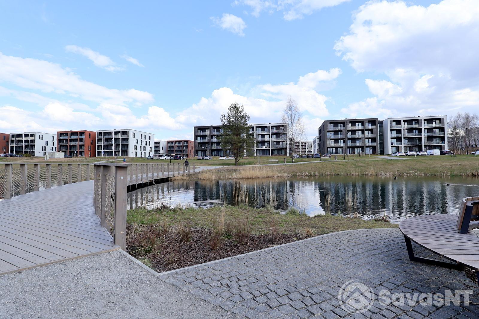 Pilaitėje Vyšnių projekte J. Bertkūno g. parduodamas vieno kambario butas su TERASA