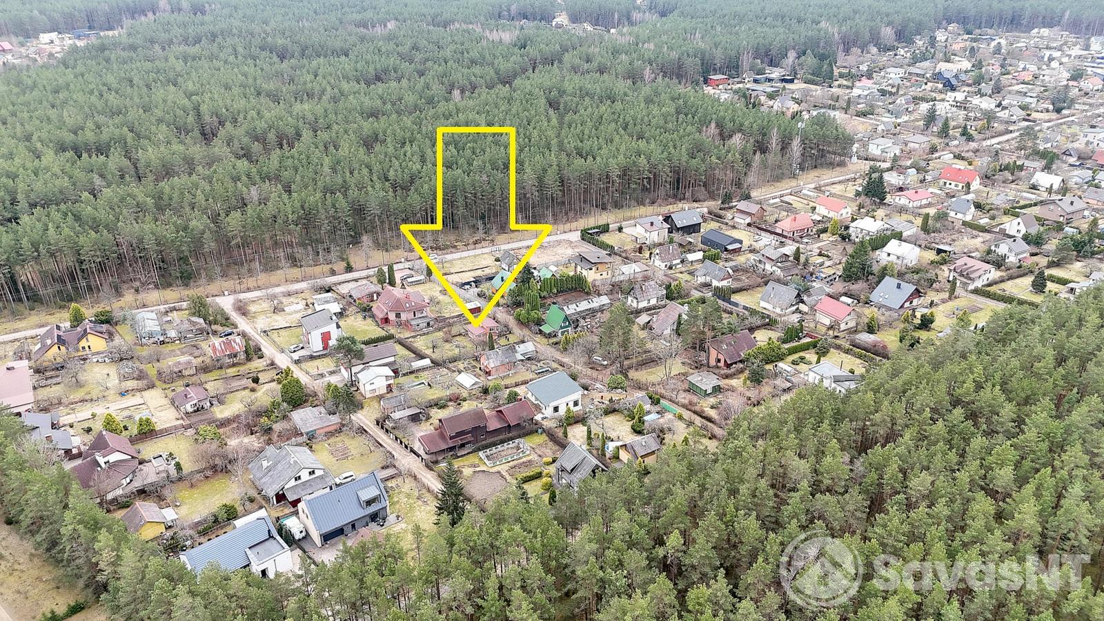 Antakalnyje, Vinciūniškių soduose parduodamas 6,18 arų sklypas su namu