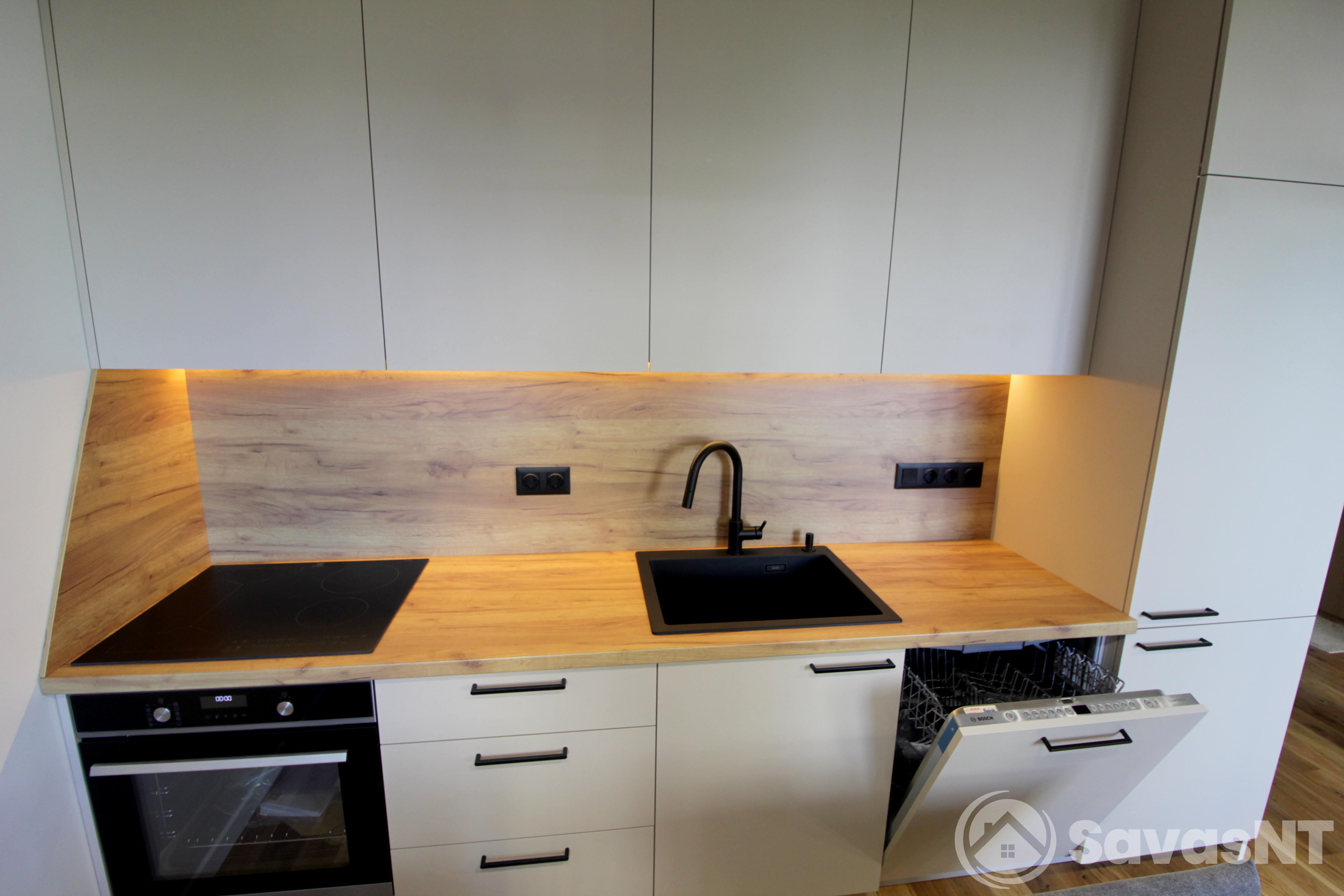 Nuomojamas dviejų kambarių butas Riterių g.