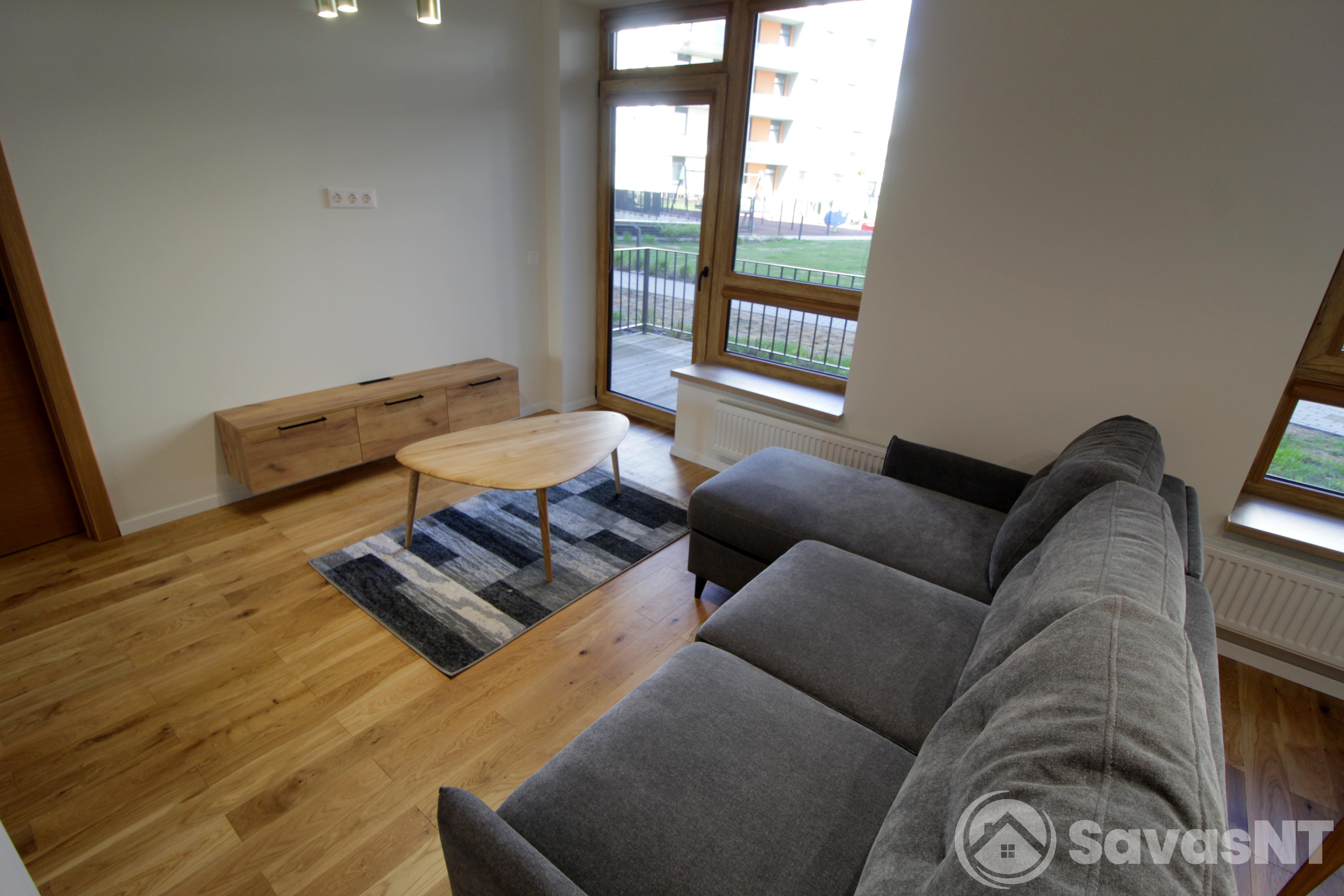 Nuomojamas dviejų kambarių butas Riterių g.