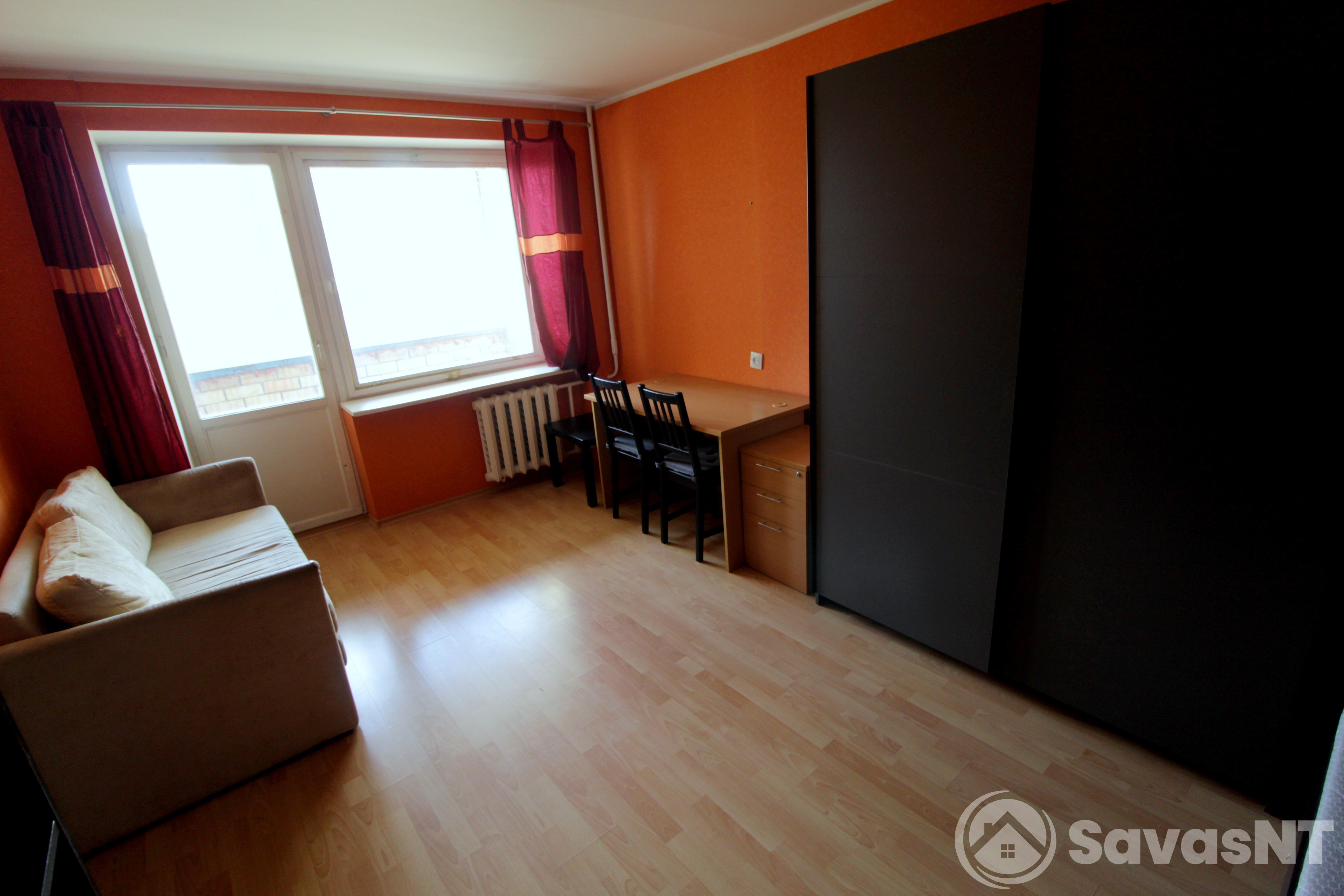 Nuomojamas vieno kambario butas Žaliųjų ežerų g.