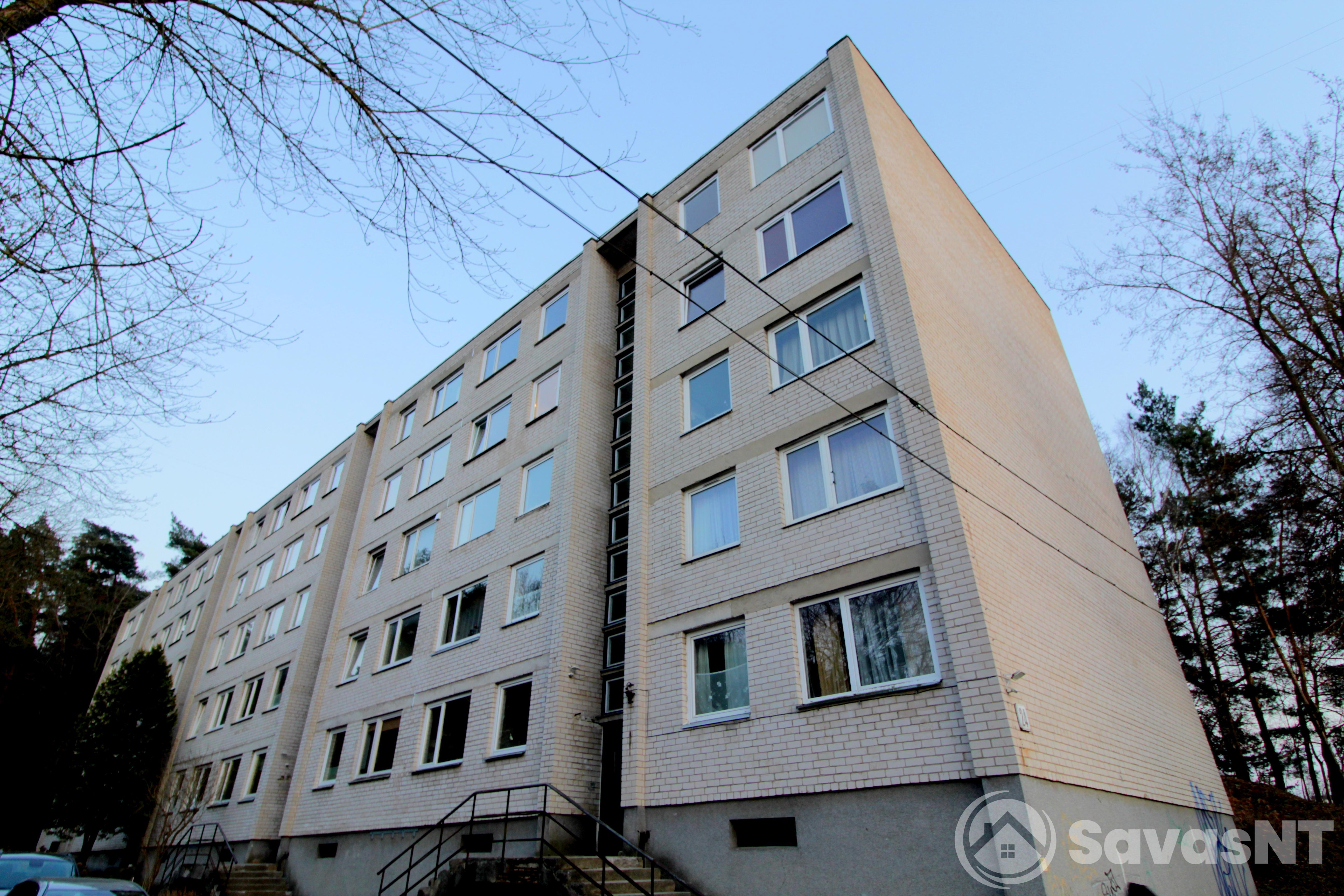 Nuomojamas vieno kambario butas Žolyno g.