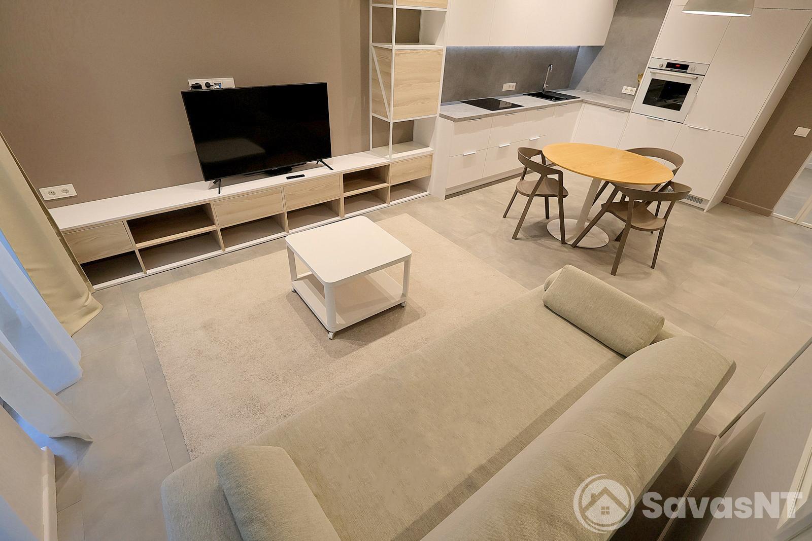 Nuomojamas 2k. Plačioji g. 4