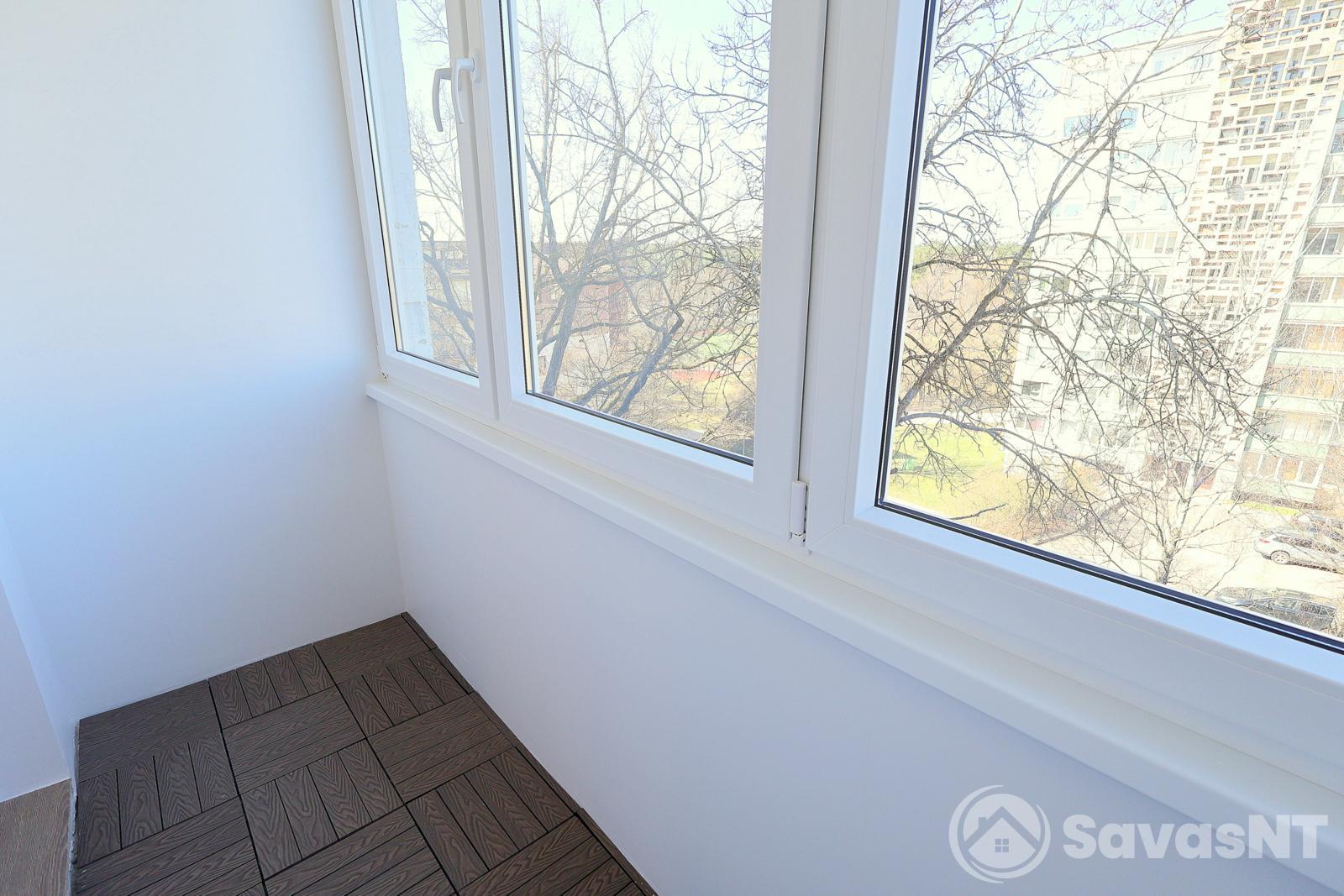 Nuomojamas JAUKUS ir ERDVUS 3 kambarių butas 52 kv.m Architektų g., Lazdynuose.