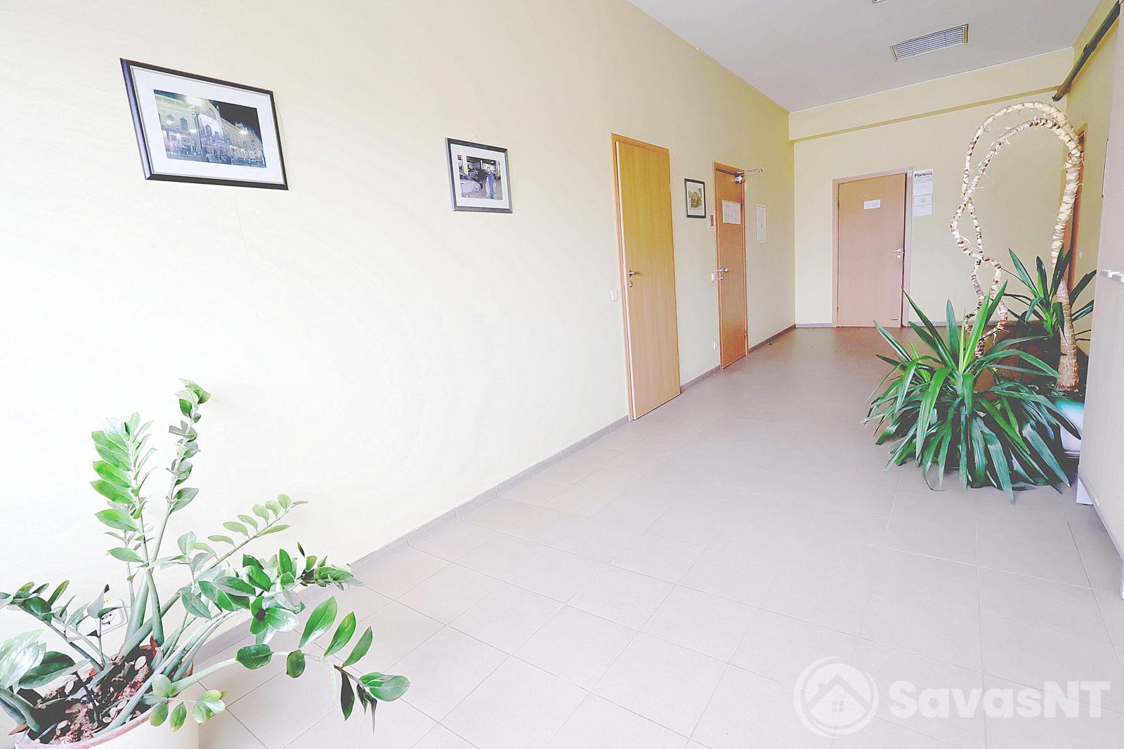 Ateities g.12 , Vilniuje, išnuomojamos 130 kv.m. ploto patalpos