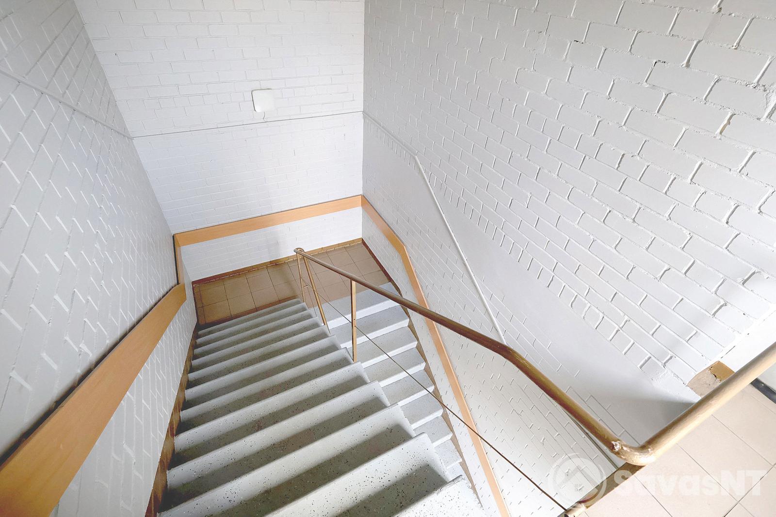 Ateities g.12 , Vilniuje, išnuomojamos 130 kv.m. ploto patalpos