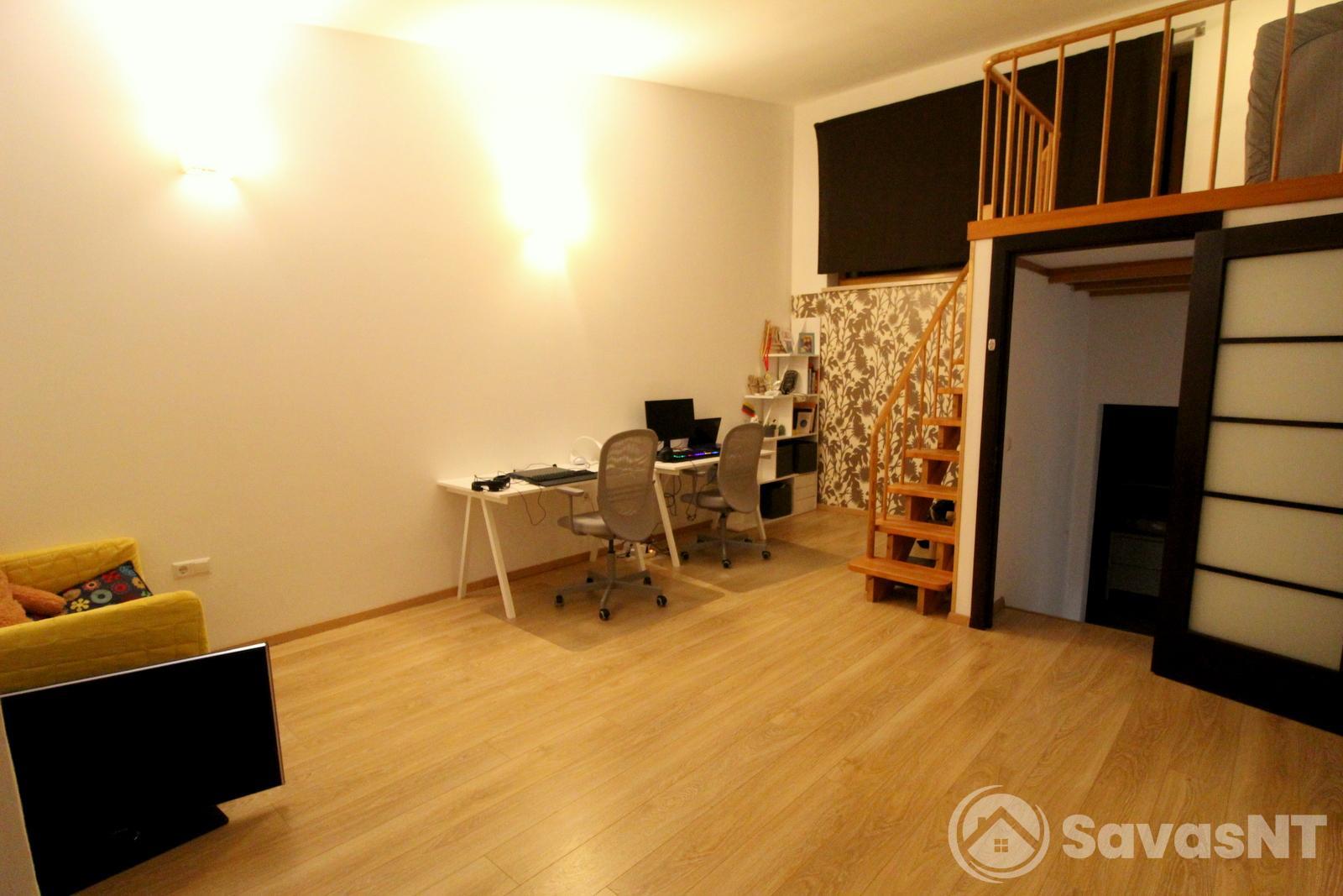 Nuomojamas 2 aukštų kotedžas Pavilnyje