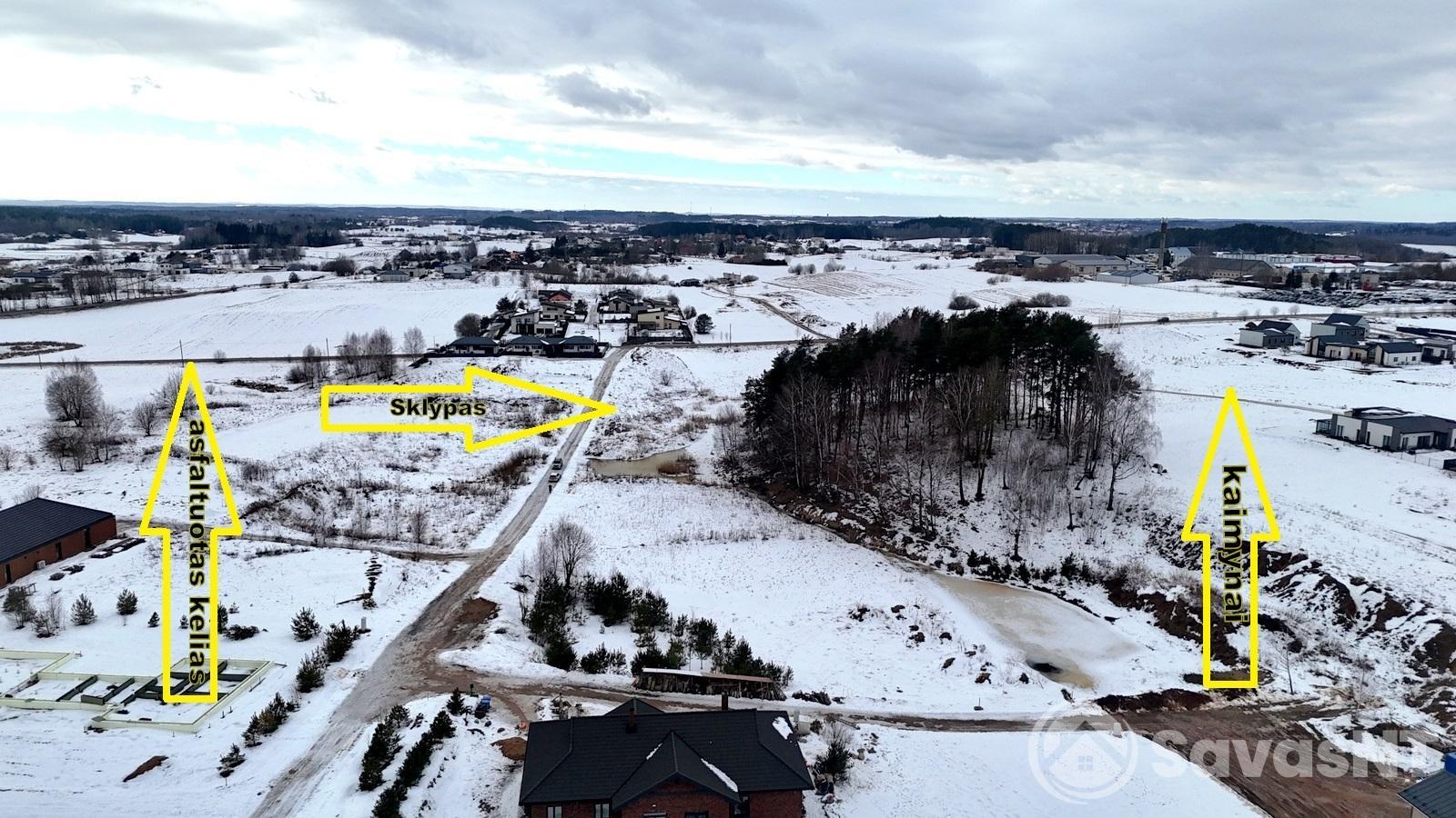 Vilniaus r. sav., Avižienių sen., Pikutiškių k., Vilkų g. parduodamas 10 arų NAMŲ VALDOS sklypas.