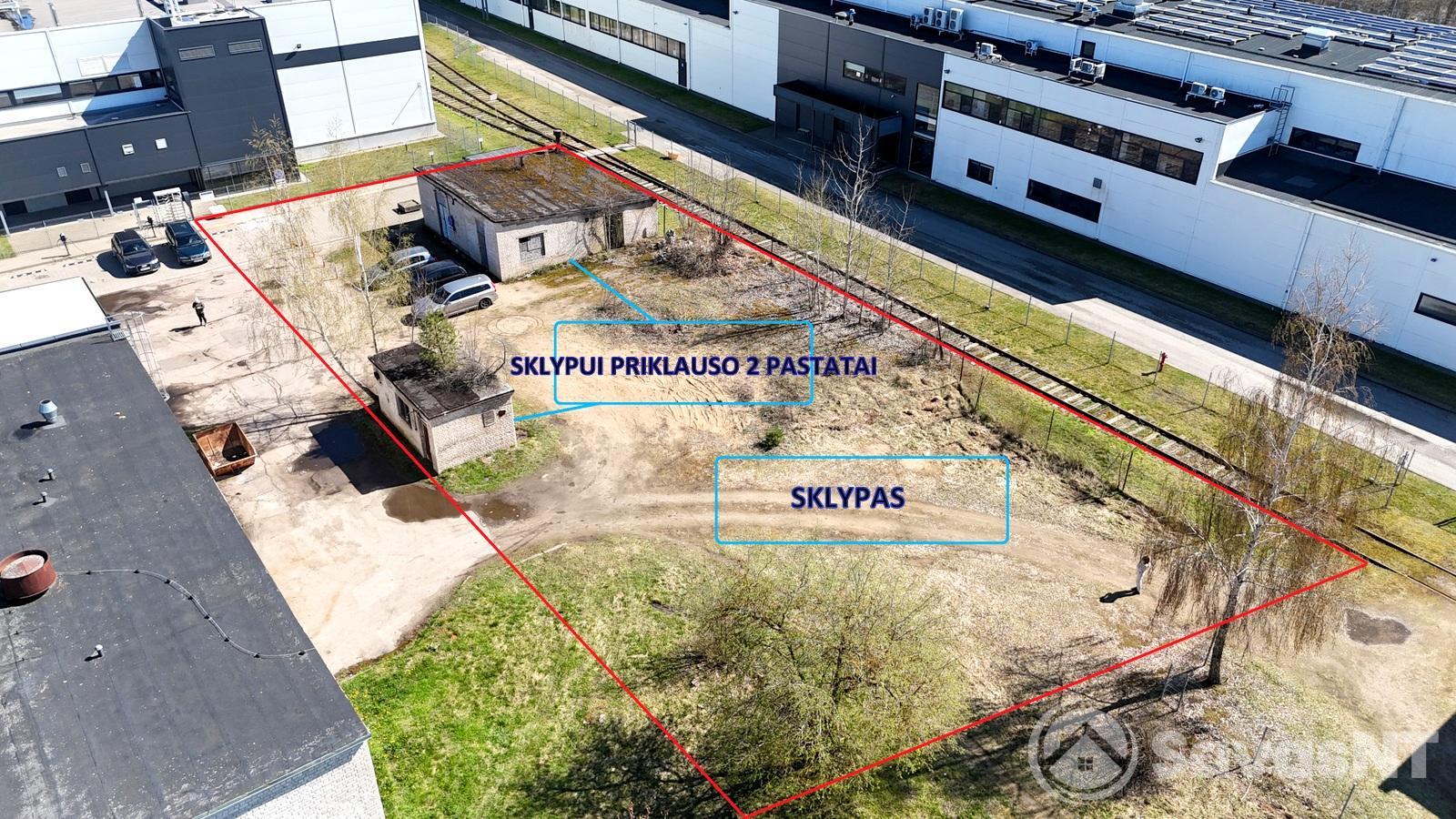 PARDUODAMAS 16,11 a PRAMONĖS IR SANDĖLIAVIMO PASKIRTIES SKLYPAS SENUOSIUOSE TRAKUOSE