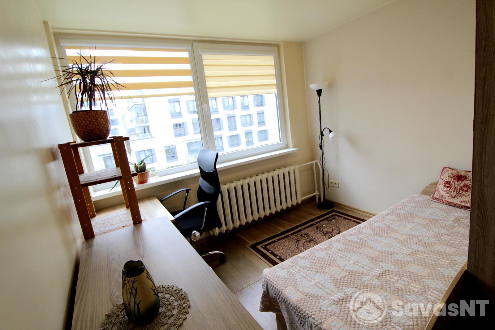 Naujamiestyje, A.Vivulskio g. nuomojamas SUREMONTUOTAS 1 kambario 19 kv.m butas.