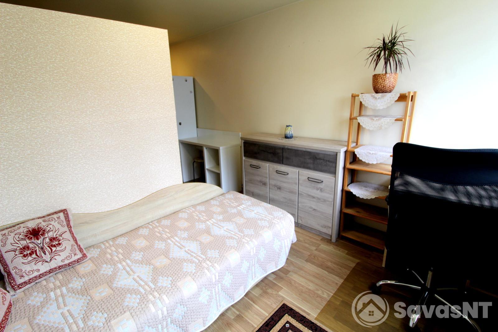 Naujamiestyje, A.Vivulskio g. nuomojamas SUREMONTUOTAS 1 kambario 19 kv.m butas.