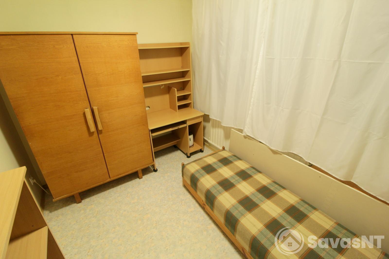 Žirmūnuose, Žirmūnų gatvėje, RENOVUOTAME NAME  išnuomojamas IŠSKIRTINIO STILIAUS 3 kambarių 49 kv. m. butas.